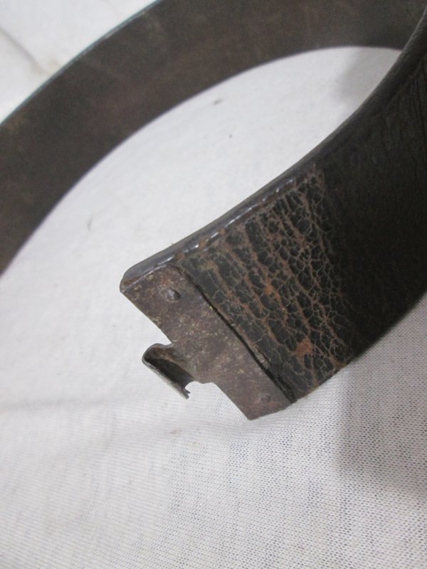 German belt nicely marked, Duits leren riem, met markering. — image 3