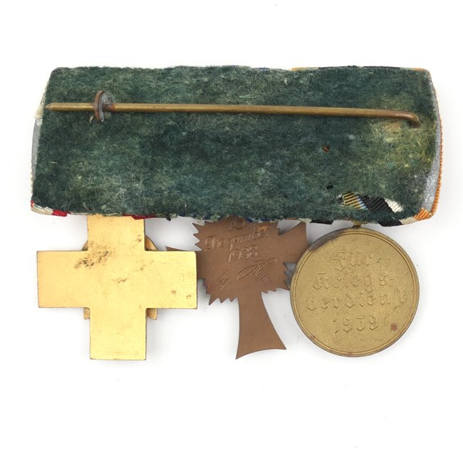 3-Piece Mother's Cross & Social Welfare Medal Bar — image 6