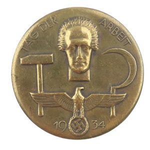 'Tag der Arbeit' 1934 Tinnie