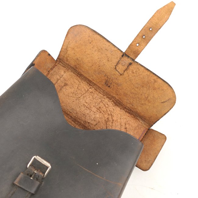 WH (Heer) Signalman's Tool-Pouch — image 3