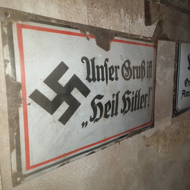 NSDAP 'Unser Gruß ist Heil Hitler!' Enamel Sign — image 10