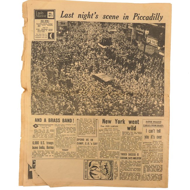 'Daily Mirror' Newspaper 8 May 1945 'VE-DAY!' — image 5