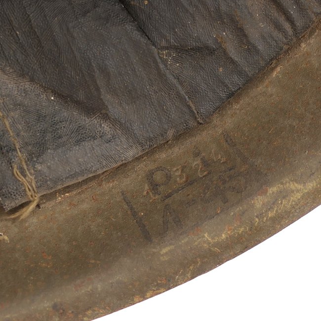 Russian SSh40 helmet - dated 1945 — image 8