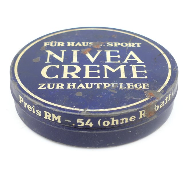 German 'Nivea Pilot Creme' Tin — image 2