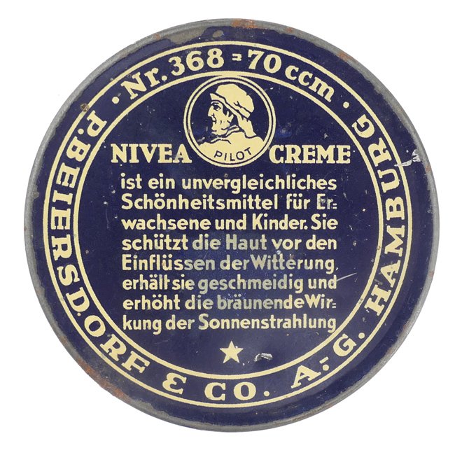 German 'Nivea Pilot Creme' Tin — image 4
