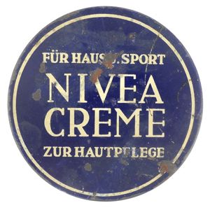 German 'Nivea Pilot Creme' Tin