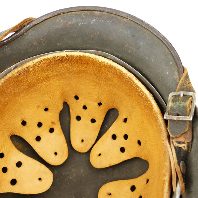 WH (Heer) M35 Camouflage Helmet — image 12
