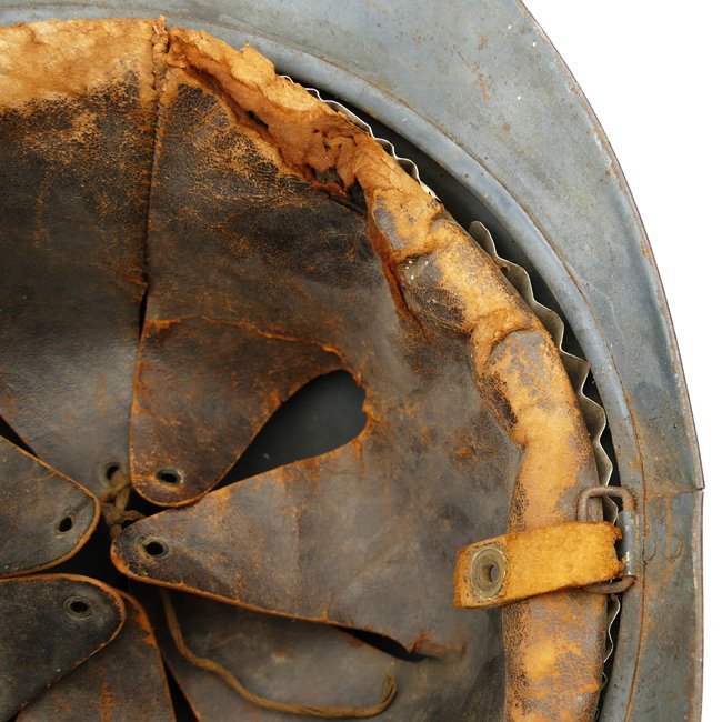 WW1 French M1915 'Casque Adrian' Infantry Helmet — image 6
