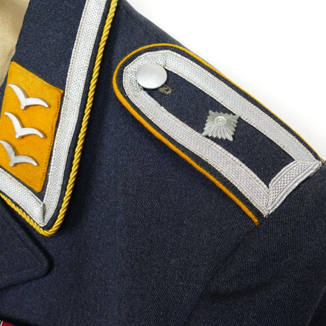 Luftwaffe Flight NCO's Four-Pocket Tunic — image 4
