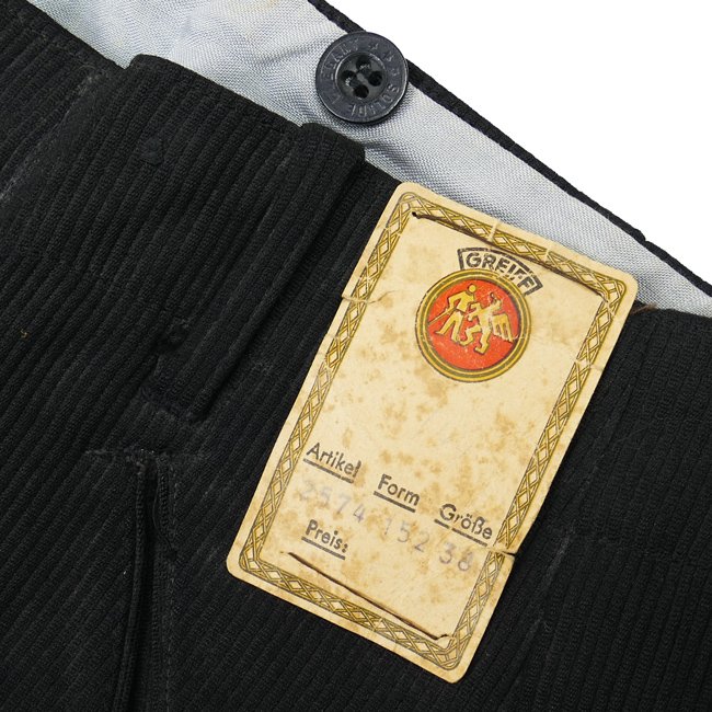 Hitler-Jugend Shorts — image 3