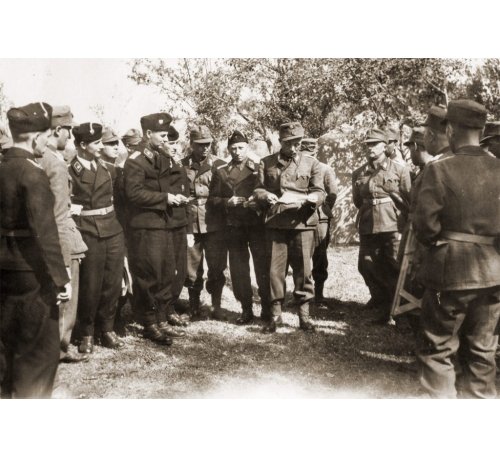 Bulgarian Armoured Troops Field Cap — image 10