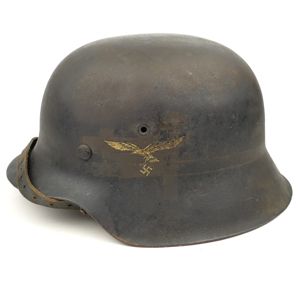 Luftwaffe Single Decal M42 'Flakhelfer' Combat Helmet