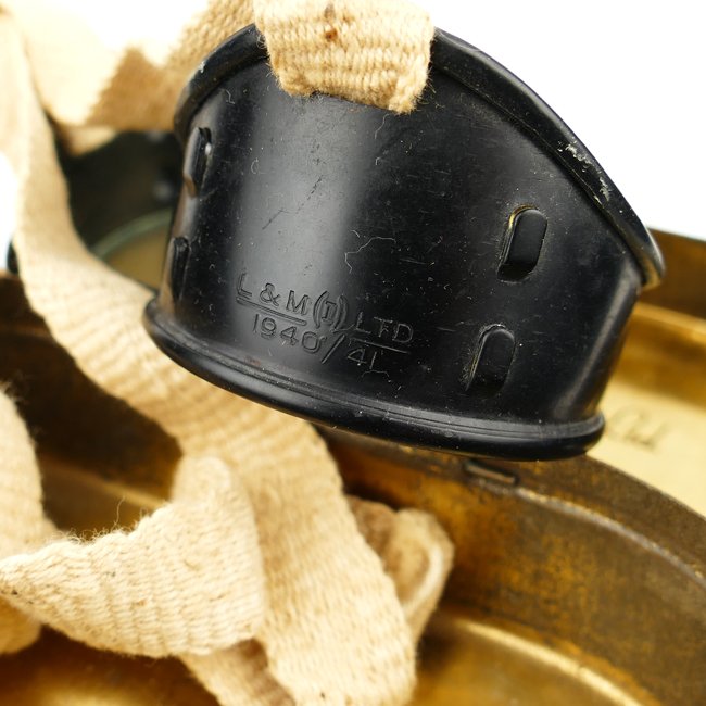 WW2 British Cased Dispatch Rider's Goggles 1941 — image 3