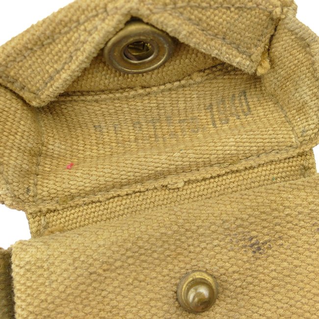 Canadian P37 Ammunition Pouch — image 3