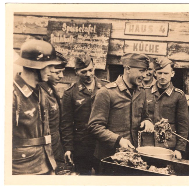 Luftwaffe 'food distribution' Postcard — image 2