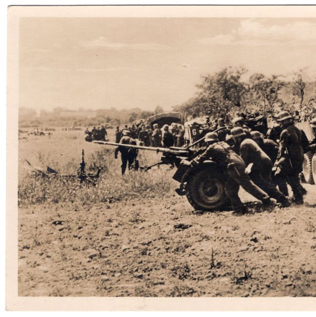 Luftwaffe 'Flak' Postcard — image 2