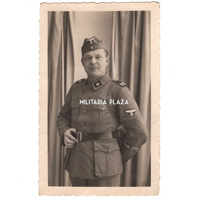 WH (Heer) & 'TeNo' Portrait Photographs — image 5