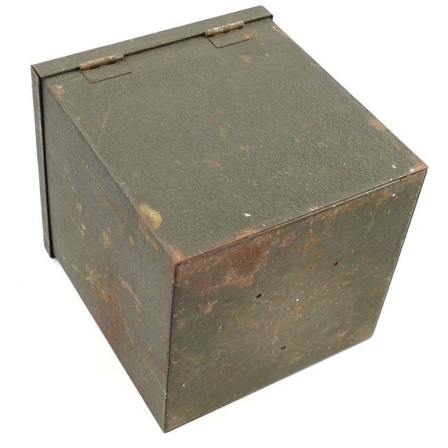 Canadian Wireless Set No.19 Case Spare Valves — image 9