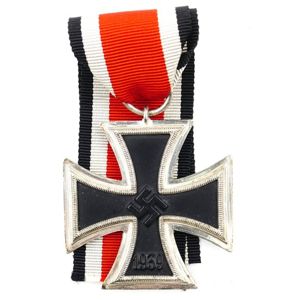 WW2 Iron Cross 2nd Class '40'