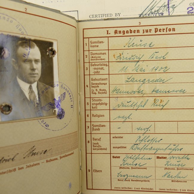 Luftwaffe Wehrpaß Grouping — image 7