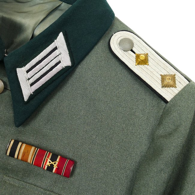 WH (Heer) 'Pionier' Officer's Tunic — image 7