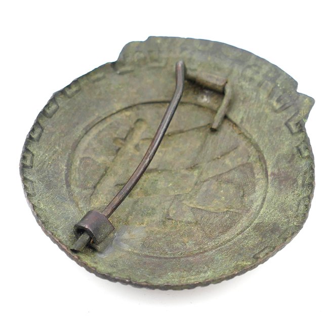 Dutch NSKK Volunteer's Loyalty Honour Badge — image 5