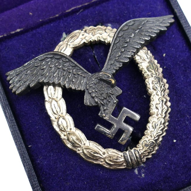 Cased Luftwaffe Pilots Badge - 'B&NL' — image 4