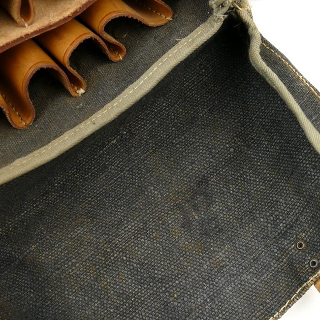 Luftwaffe Webbing Flare Ammunition Pouch — image 6