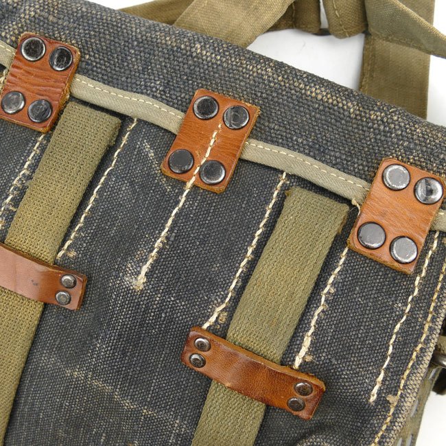 Luftwaffe Webbing Flare Ammunition Pouch — image 9