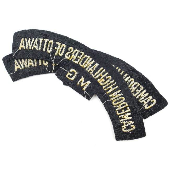 Set of Canadian 'Cameron Highlanders of Ottawa MG' Shoulder Titles — image 4