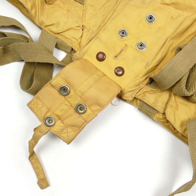 RAF 1941 Pattern Mae West — image 3