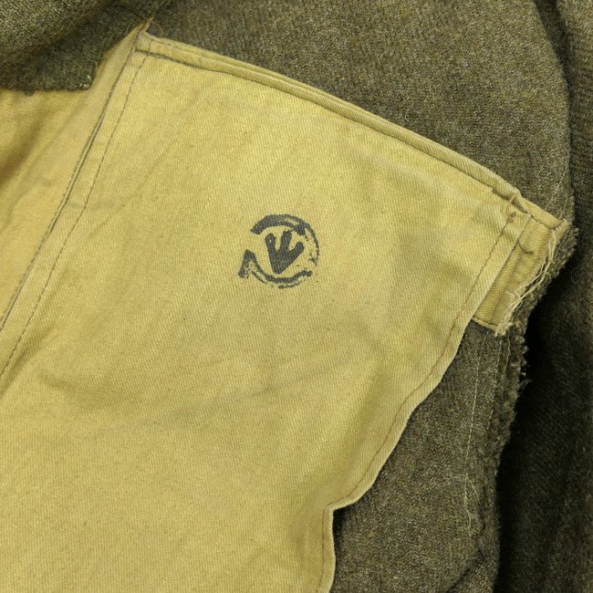 4th Canadian Armoured Division R.C.C.S. Battle Dress Jacket — image 9