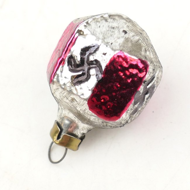 Small sized Third Reich Christmas Ball with Swastika — image 2