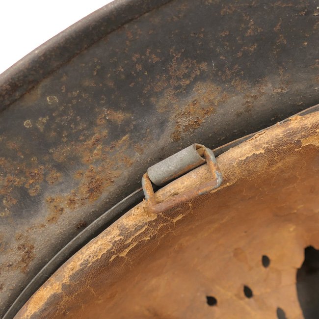 WH (Heer) M40 Combat Helmet — image 14