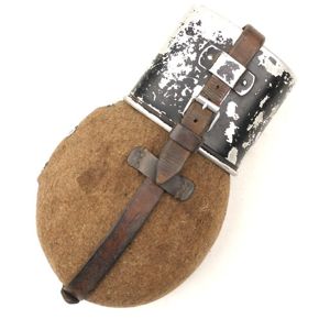 Wehrmacht M31 Canteen and Cup