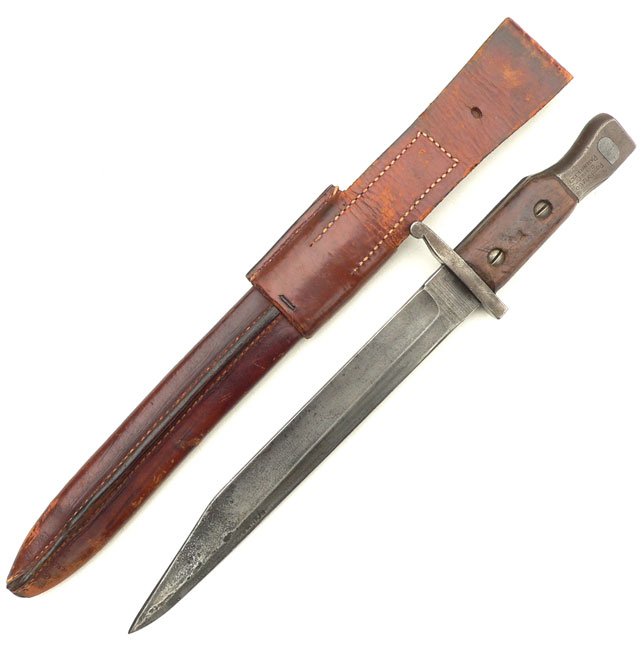 WW2 Canadian 'Ross' Fighting Knife — image 2