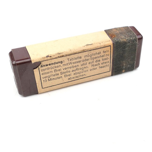 Bakelite 'Hautentgiftungsmittel' Box — image 3