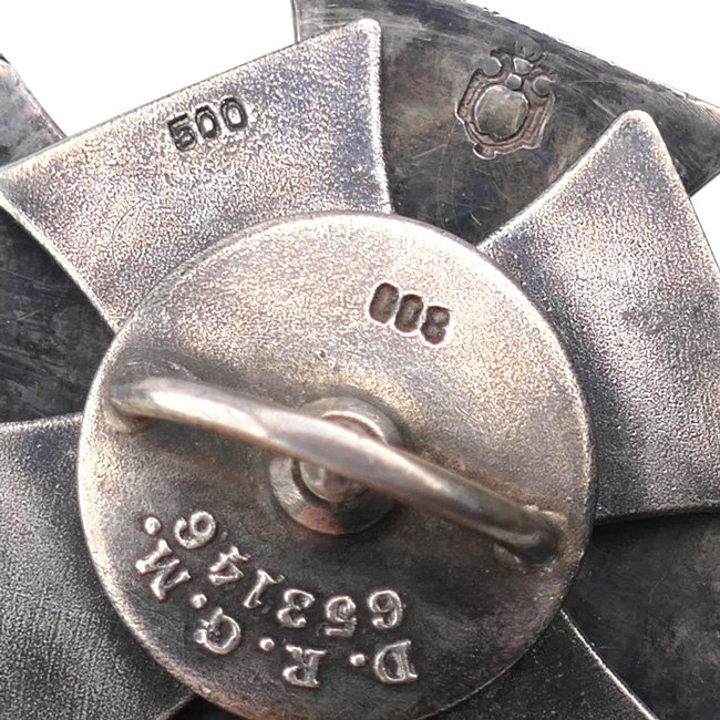 WW1 Iron Cross 1st Class 'Meybauer' in Prinzen Size — image 5