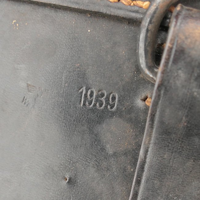 LP34 and LP42 Flare Pistol Holster 1939 — image 8