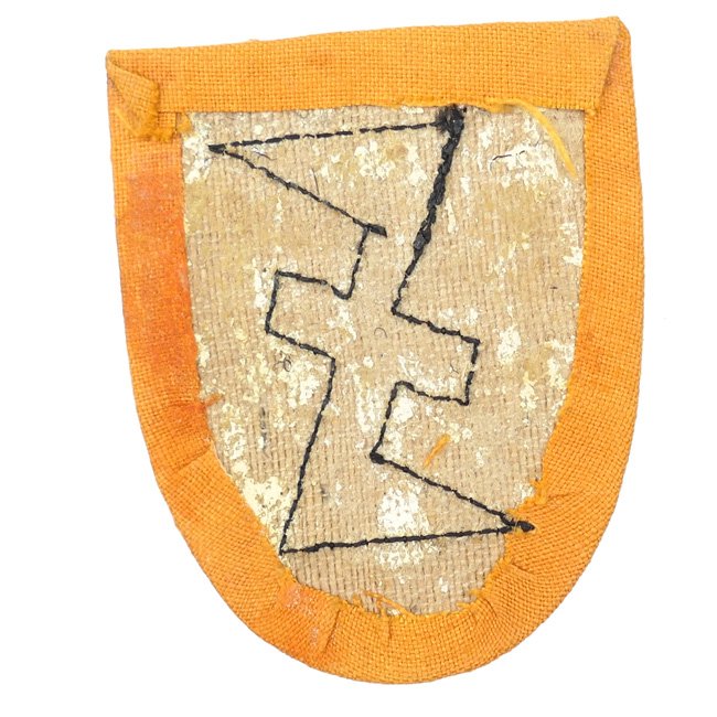 Flemish DM-ZB or Luftwaffe NSKK 'Wolfsangel' Volunteer Shield — image 3
