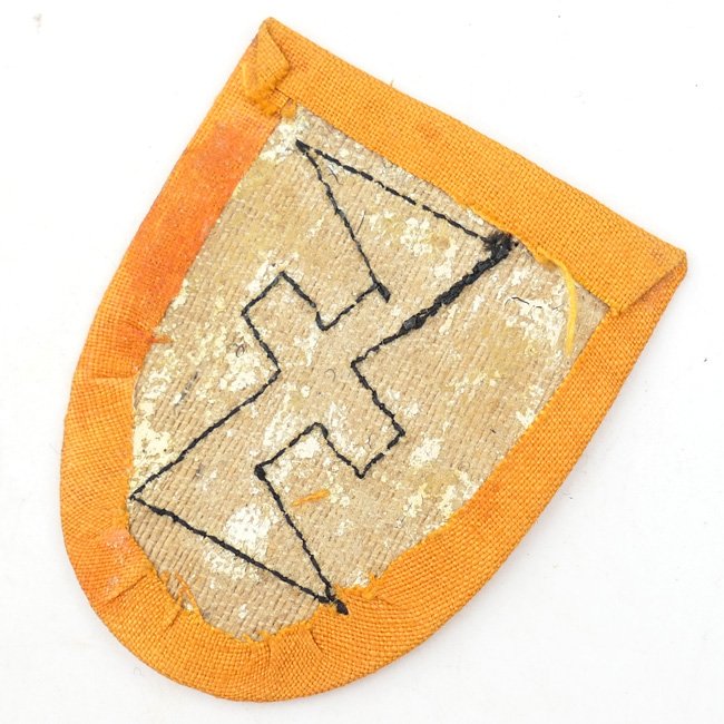 Flemish DM-ZB or Luftwaffe NSKK 'Wolfsangel' Volunteer Shield — image 4