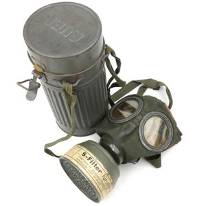 RLB 'Luftschutz' Gasmask with Canister