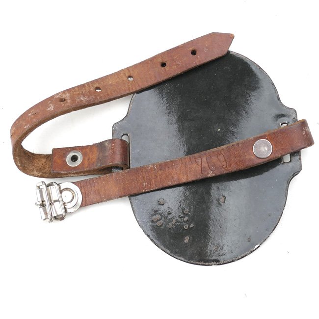 Dutch LBD 'PL.V.V. Blokhoofd' Arm Shield — image 3
