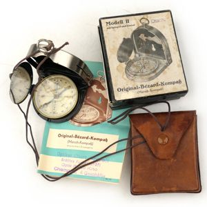 German 'Bézard' Compass in Box