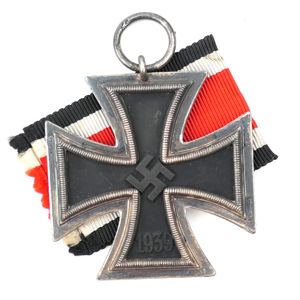 WW2 Iron Cross 2nd Class '24'