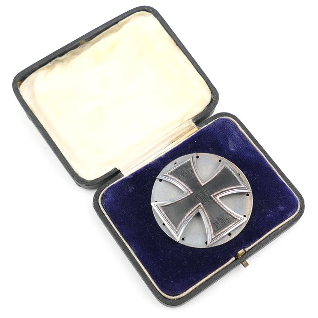 Cased WW1 Iron Cross 1st Class on large Disc — image 2