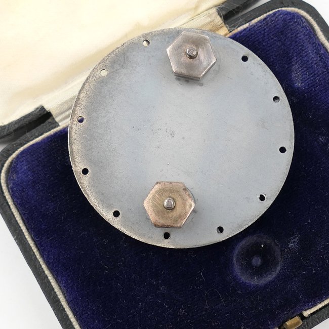 Cased WW1 Iron Cross 1st Class on large Disc — image 6