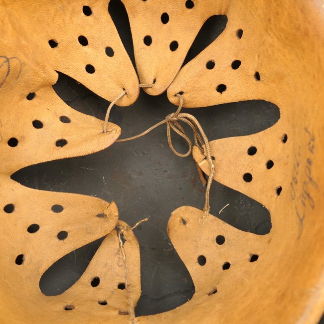 WH (Heer) M40 Combat Helmet — image 15