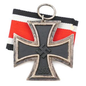 WW2 Iron Cross 2nd Class '44'