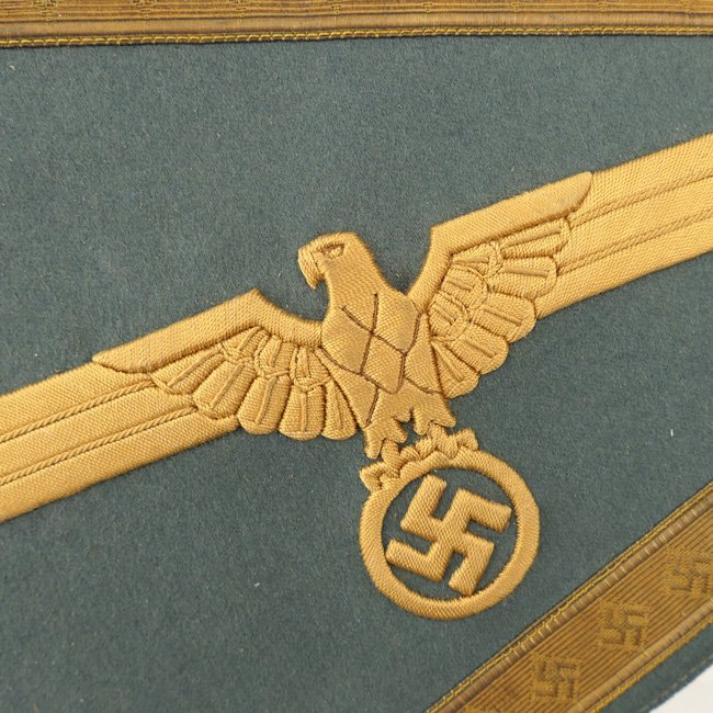 Wehrmacht General's Vehicle Pennant — image 2